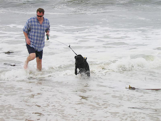 2004.08.29.charlie.half.moon.bay.01